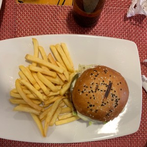 hamburguesa de res angus.