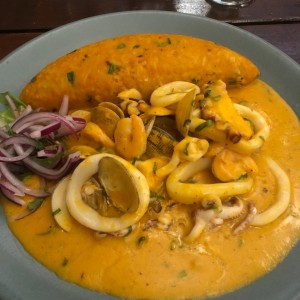 Tacu Tacu de Mariscos