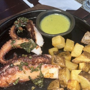 PULPO AL GRILL