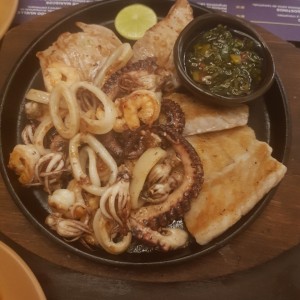 mariscos a la parrilla