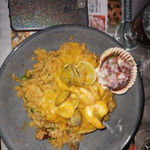 Platos Fuertes - Arroz con Mariscos