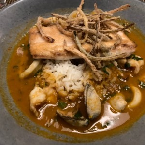 PESCADO EN SALSA DE PARIHUELA