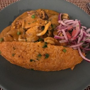 TACU TACU DE MARISCOS