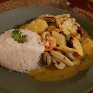 CAU CAU DE MARISCOS