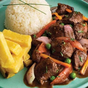 Platos Fuertes - Lomo Saltado