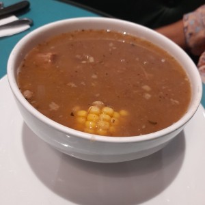 sopa de costilla de res