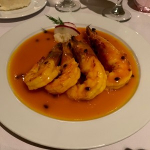 Langostinos en salsa de maracuya