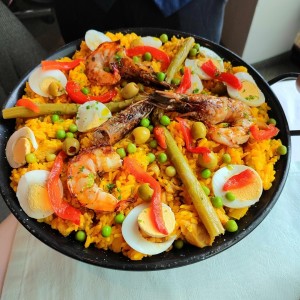 Paella valenciana