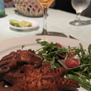 PULPO - PULPO AL CARBON