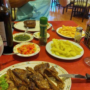 bistec y chuletas de cordero 