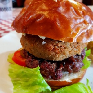 Karu pana Burger