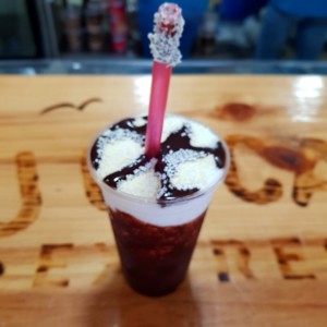 Cocada con Hersheys y topping de Galak