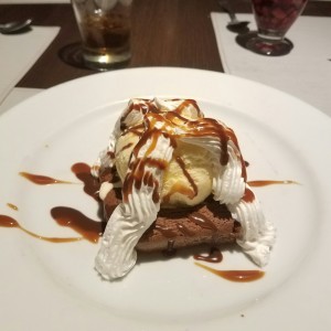 brownie con helado